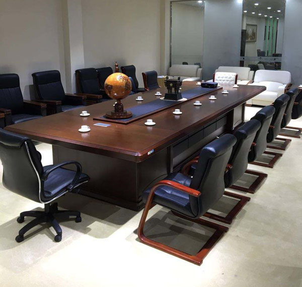 不同材質(zhì)與種類的辦公家具如何養(yǎng)護(hù)？